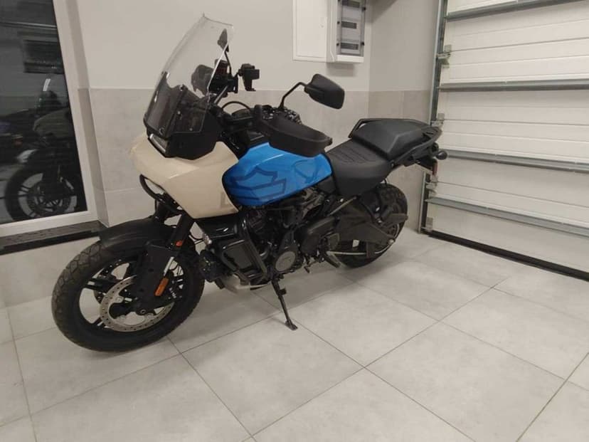 Harley-Davidson Pan America S, Pan America Specjal  2000 kilometrow