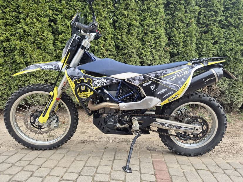 Husqvarna 701 enduro ktm gasgas