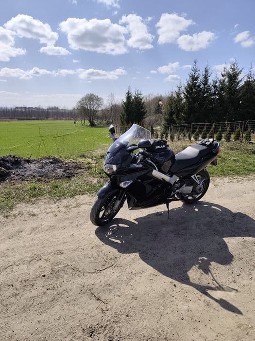 Honda VFR 800 w BDB stanie