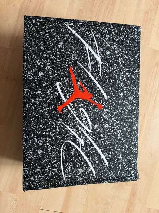 Buty sportowe Jordan_4_Retro_Military_black R.39