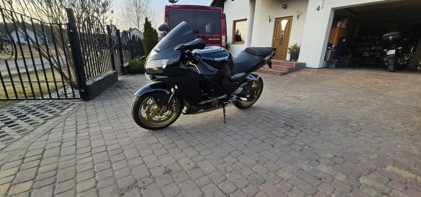Kawasaki zx 12 r
