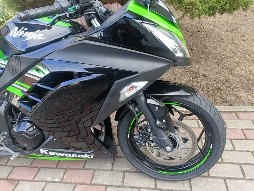 KAWASAKI NINJA 300 Rok 2016 ABS Mivv