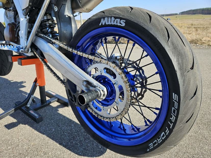 Husqvarna Fe 450 Supermoto