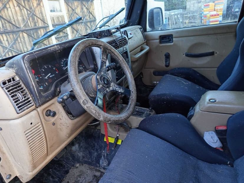 jeep wrangler tj off road 1999 rok 4.0 opona 37 cali mosty patrol