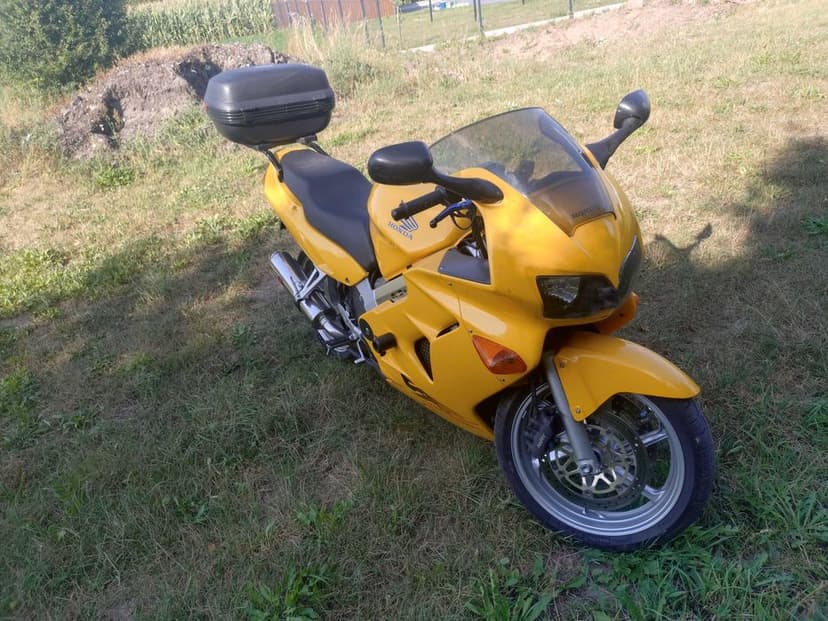 Honda VFR  800 F