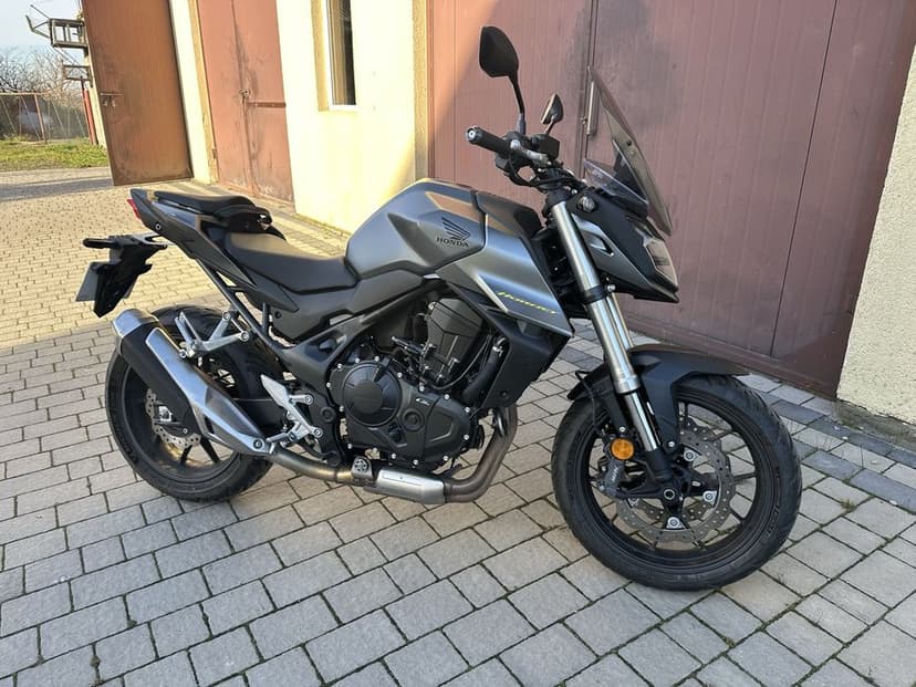 Honda CB 750 Hronet A2