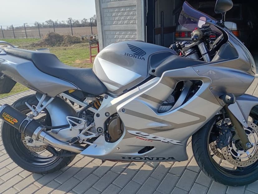 Honda CBR 600 f4