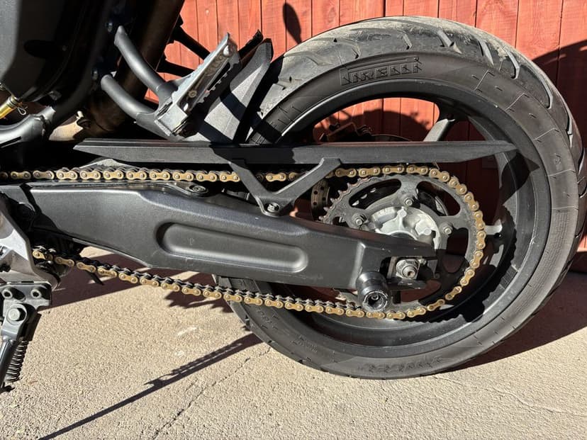 Yamaha MT-03 660 cm³