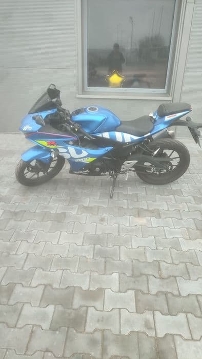 Suzuki gsx-r125 kat b 2019 rok abs
