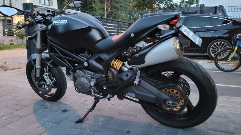 Ducati Monster 696, serwisowany, niski przebieg!