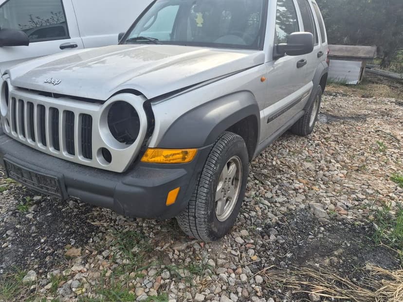 Jeep Cherokee Kj 2.8 crd 07r cały na części
