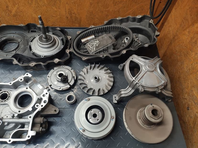 Części Yamaha grizzly kodiak 350 Wał Głowica Silnik Skrzynia