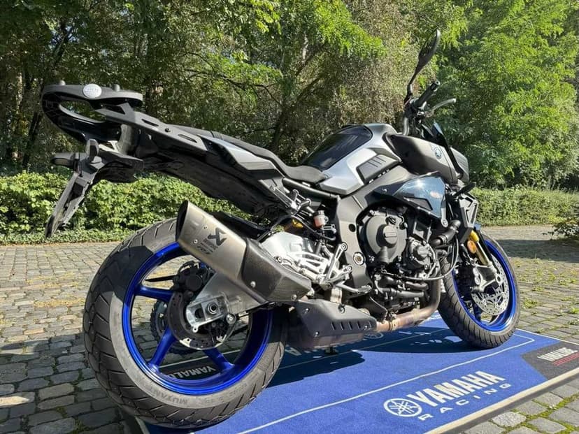 Yamaha MT-10 SP 2019 • 15 500 km • Akrapovic • Quickshifter UP/DOWN