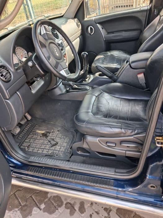 Jeep Cherokee 2.5 L CRD