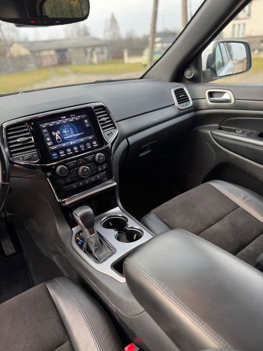 Jeep Cherokee wk2