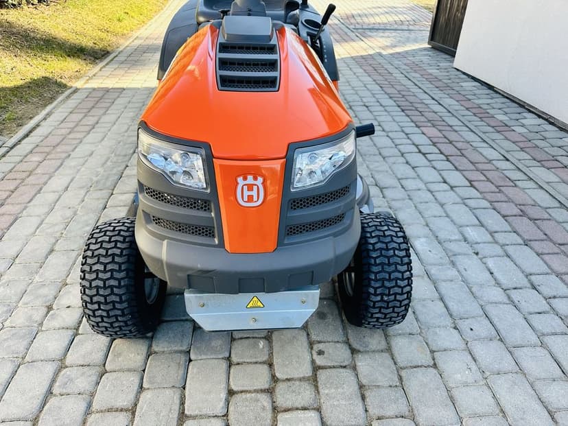 Traktorek Husqvarna TC 238 Briggs Stratton pompa oleju hydro Piękny