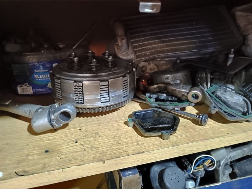 Ktm exc 250 w całości lub na części świeży cylinder.