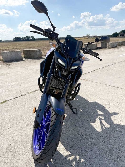YAMAHA MT 125 super stan