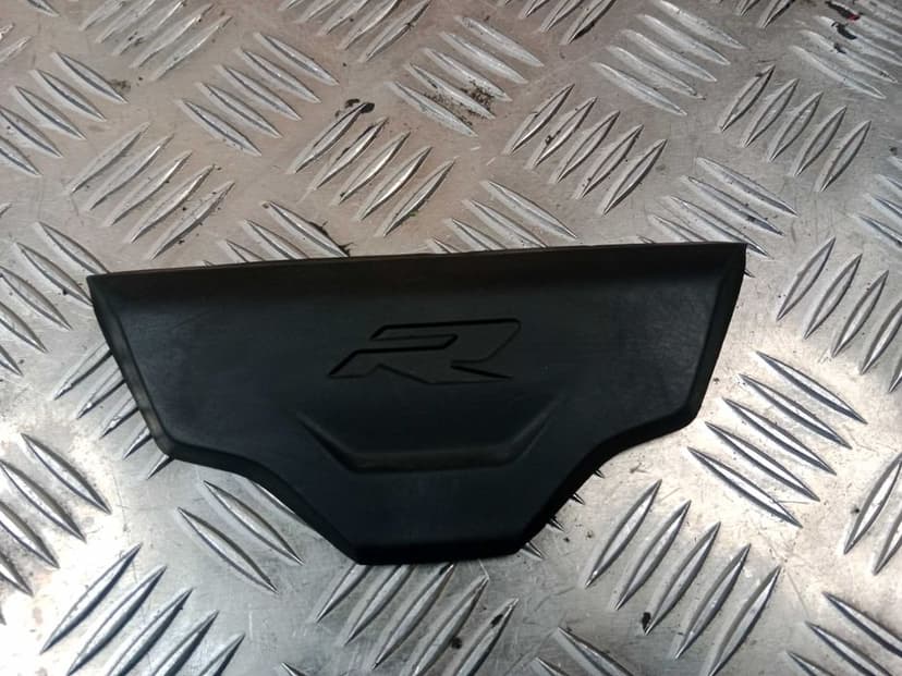 BMW S1000R Zadupek Ogon Owiewka Bok Prawy Lewy Łączniki Łącznik 14-20