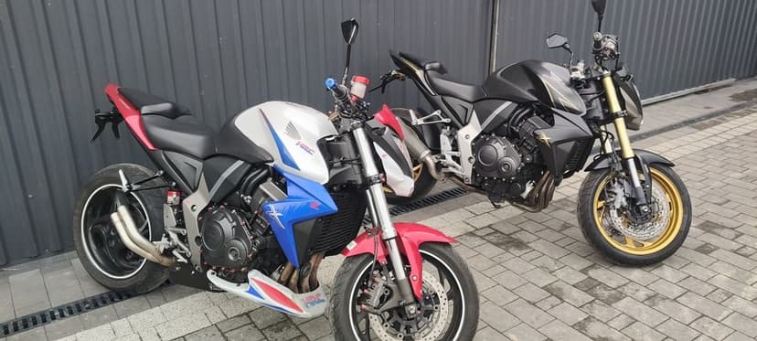 Honda cb 1000r extreme transport
