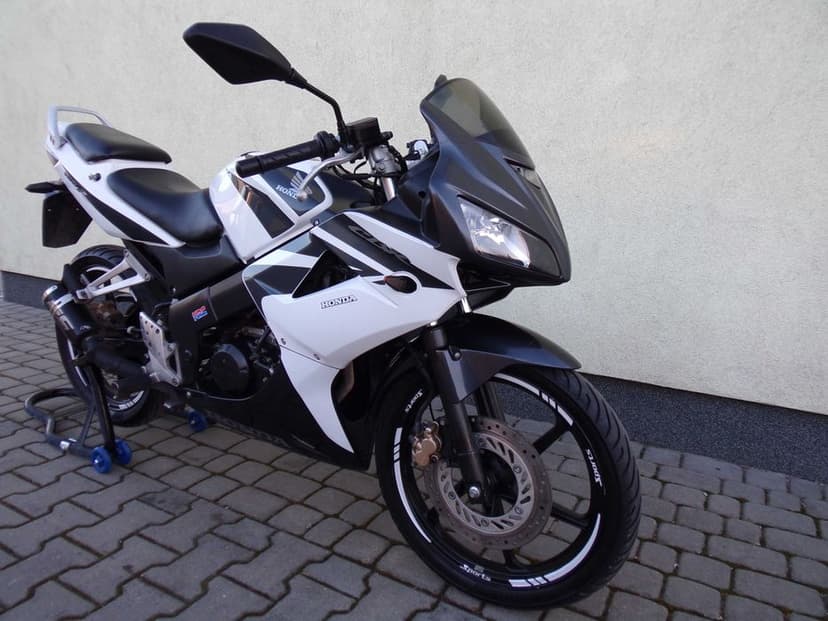 Sprzedam Honda CBR 125R