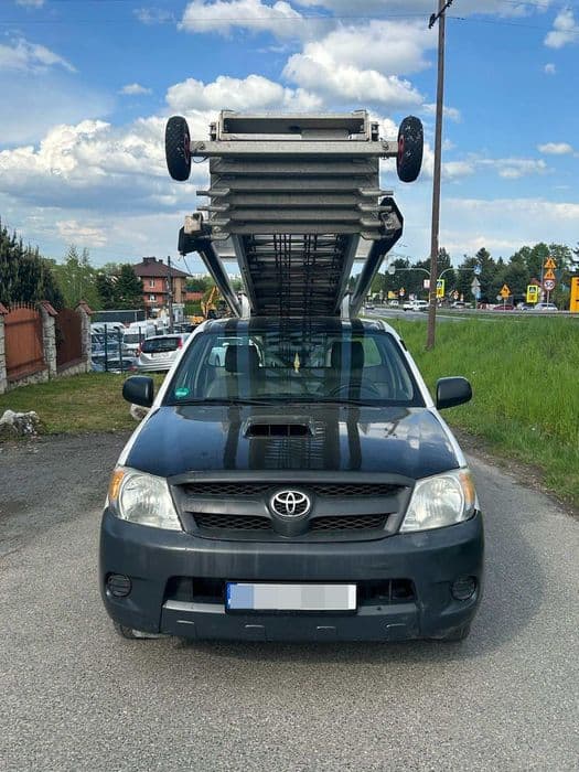 Toyota Hilux 2.5 D-4D 120KM 2009r zwyżka / podnośnik koszowy / winda