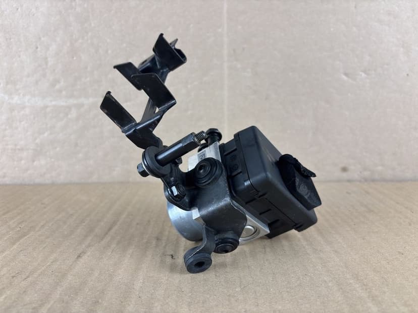 Ducati Monster 821 Pompa ABS 2016