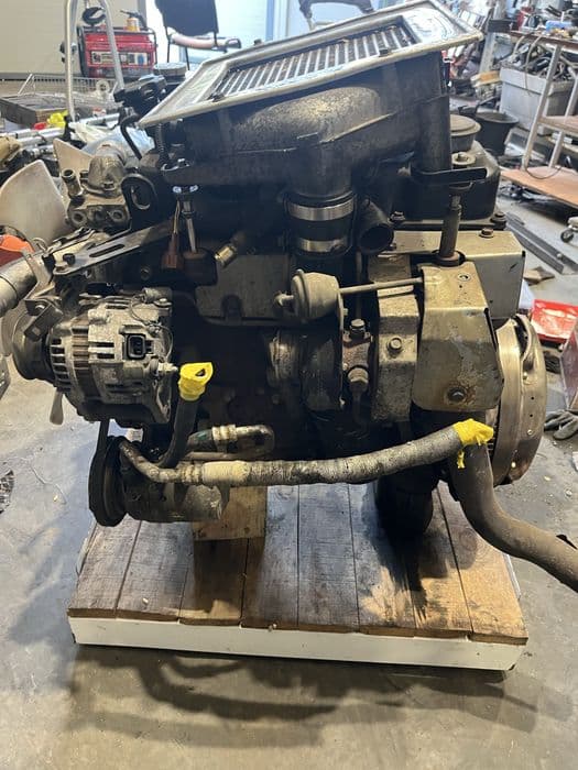 Silnik nissan navara terano 2.5 dti