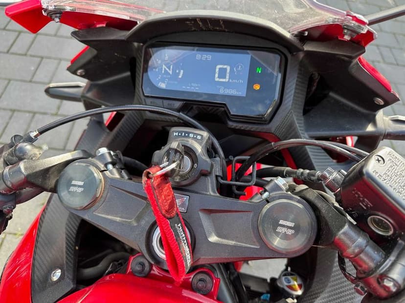 Honda CBR 500 PC62 na prawo jazdy A2