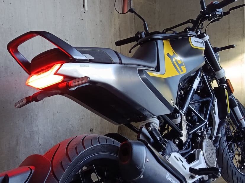 Husqvarna Svartpilen 125 * 2021r * po serwisie * TRANSPORT do klienta