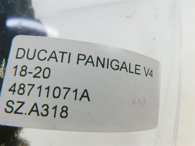 SZYBA OWIEWKA PRZÓD DUCATI PANIGALE V4 18-20 48711071A