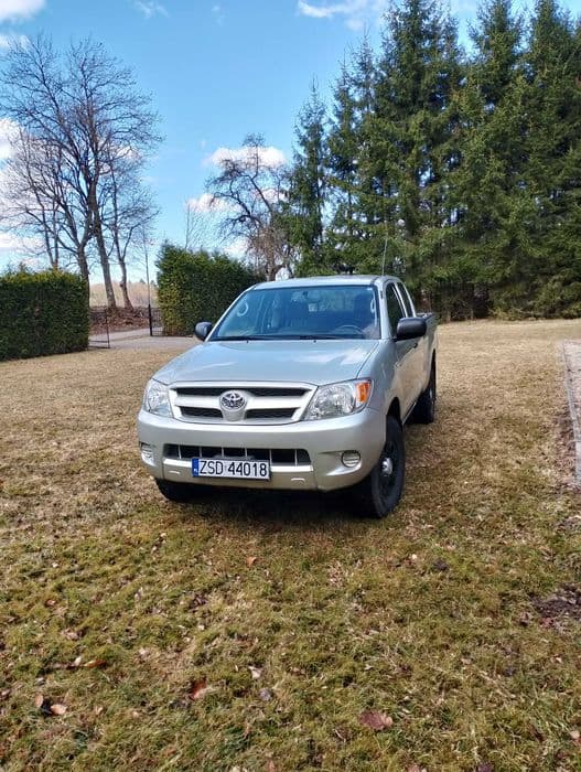 Toyota Hilux-2006 r.