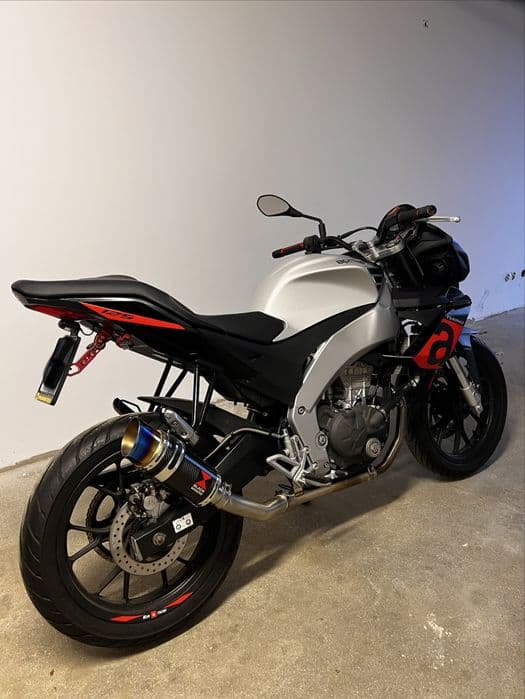 Motocykl Aprilia Tuono 125 4t 2019 kategoria B