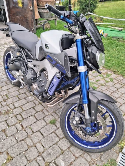 YAMAHA MT 09 2016
