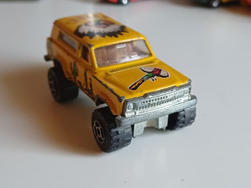 Majorette Jeep Cherokee 236