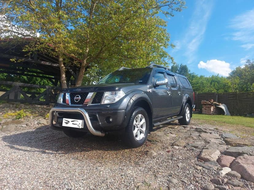 Nissan NAVARA D 40,Double Cab LE 2,5dci,skóra full opcja-4X4 Projekt