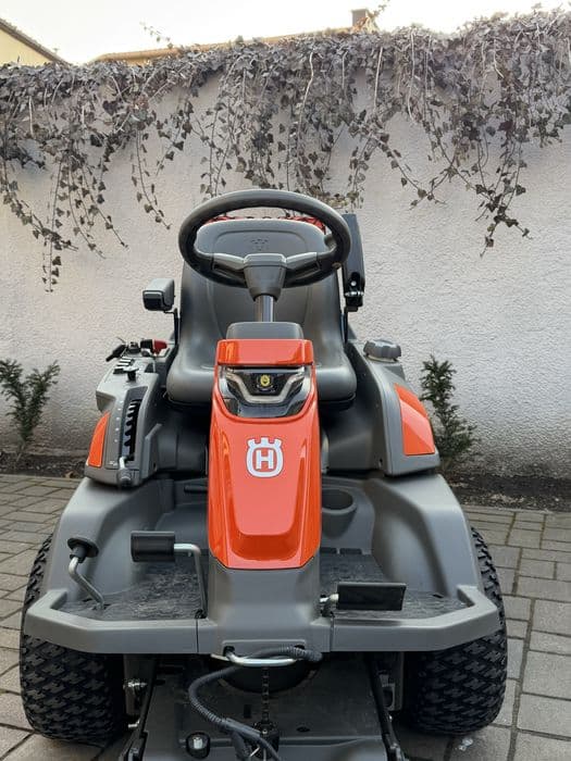 Rider Husqvarna R420TSx AWD