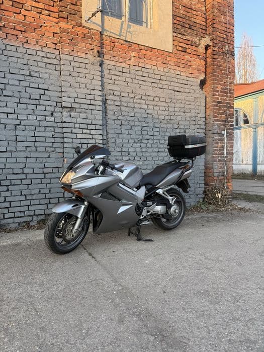 Honda VFR 800 wtrysk