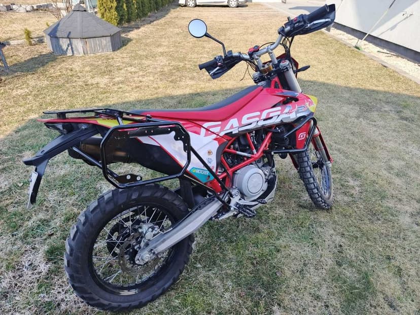 GasGas ES700 KTM 690 enduro R Husqvarna 701 FV23 rocznik 2023