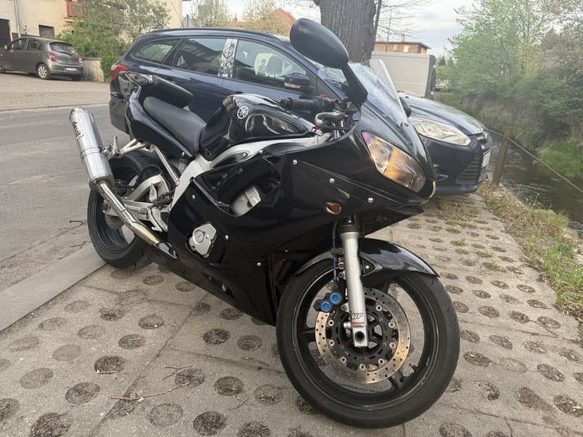 Sprzedam Yamahe R6 mozliwa zamina na ktm duke 390/125 z moja doplata