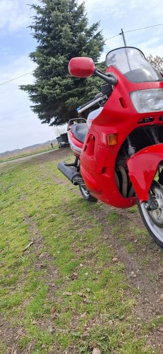 Honda cbr 600 f1 pc19