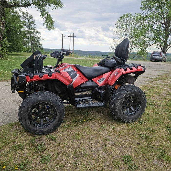 Polaris sportsman 850 touring quad