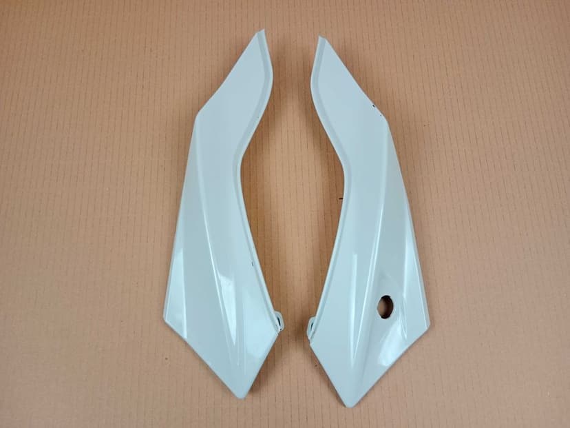 BMW F900R K83 Owiewki Owiewka Prawa Lewa Tył Zadupek Ogon Osłona 2023