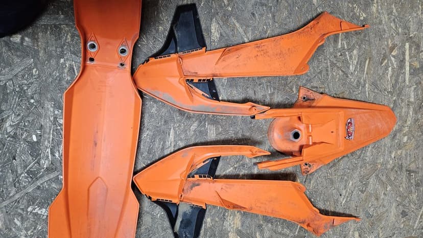 Plastiki ktm sx 85