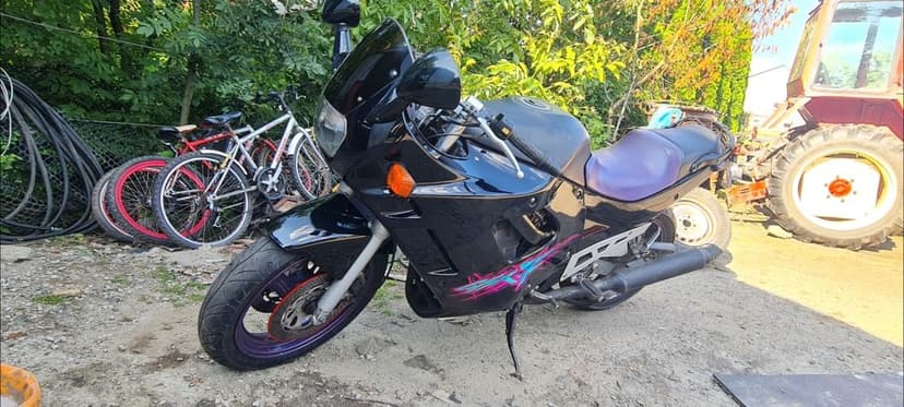 Suzuki KATANA GSX600F 1995