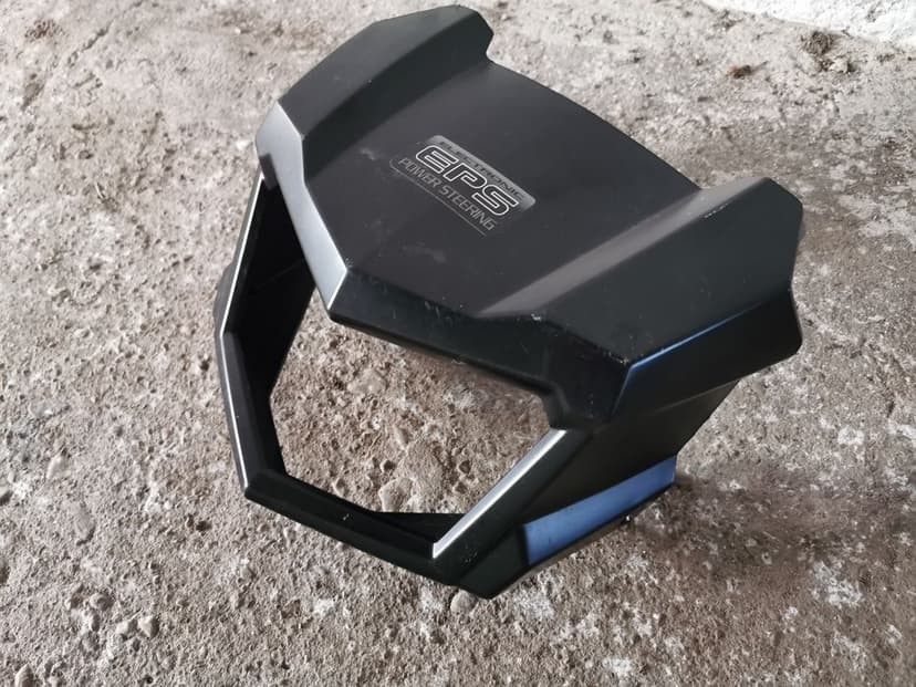 Polaris sportsman osłona owiewka lampy centralnej licznika zegar