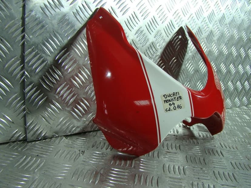 CZACHA PRZÓD OWIEWKA PLASTIK DUCATI MONSTER S4