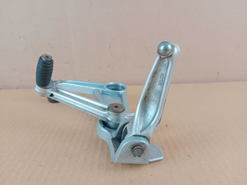 Aprilia RS 660 Lewy Set Kierowcy Podnóżek Przód Przedni Dźwignia 20-25