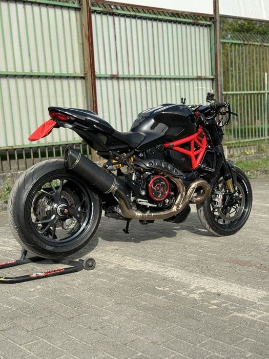 Ducati Monster 1200R custom