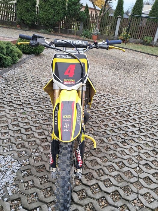 SUZUKI RM 250 2t 2004r